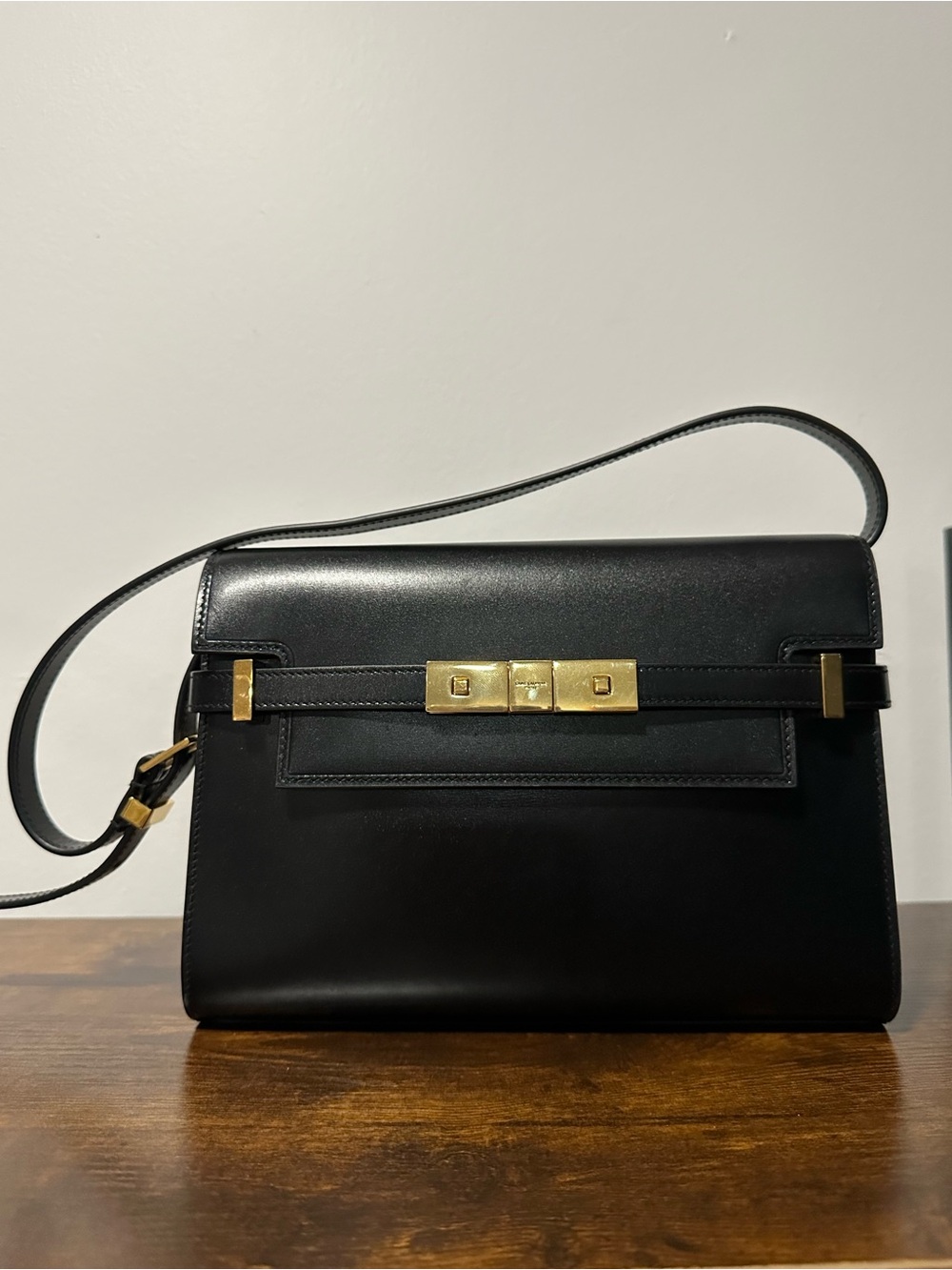Saint Laurent Manhattan Medium Leather Shoulder Bag —Authentic Pre-loved